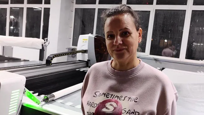 Новый многослойный раскройный комплекс (АНРК) ECHOCUT GL установлен в Ижевске компанией ТОП ПРИНТ КАТ