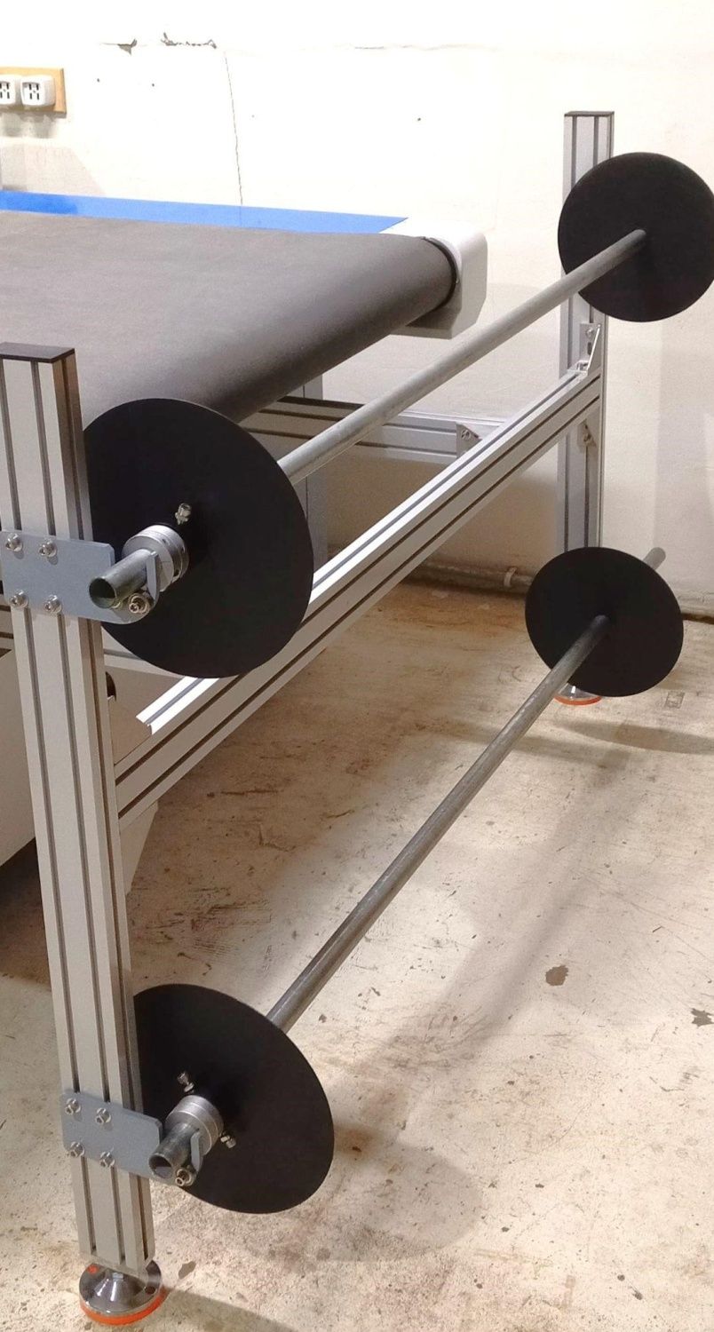 Планшетный плоттер ECHOCUT SL-1316 в мастерской «Дубокс»